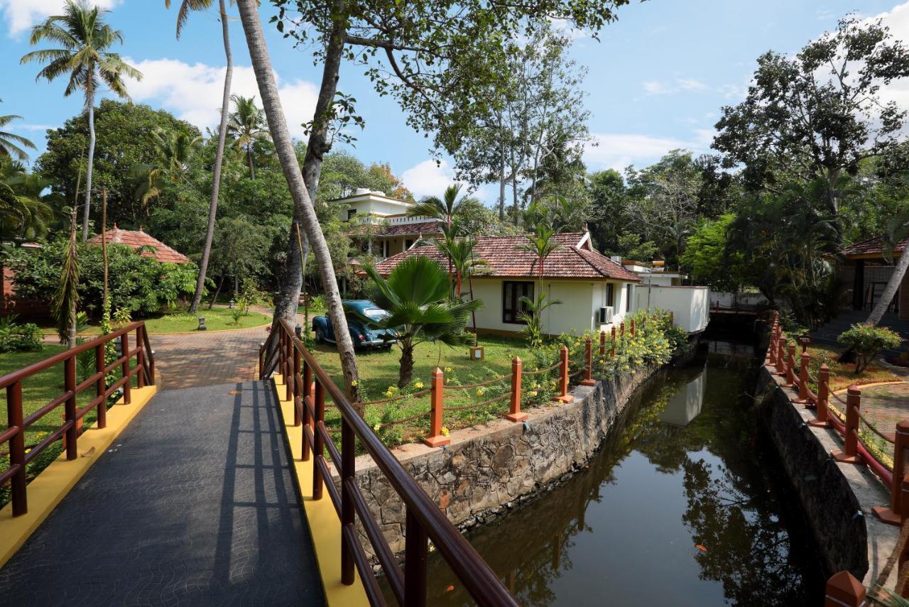 Hotel The World Backwaters, Alleppey Kumarakom Exterior foto