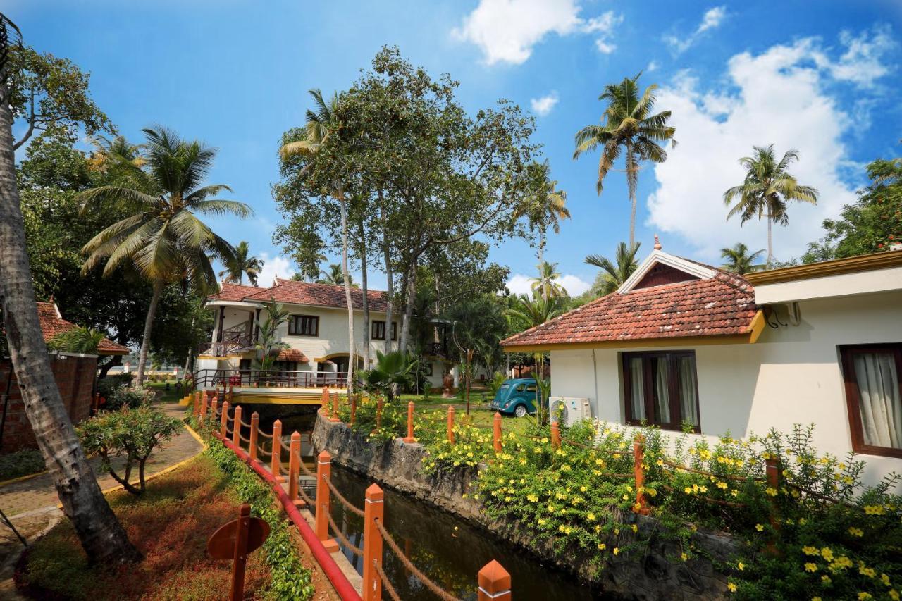 Hotel The World Backwaters, Alleppey Kumarakom Exterior foto