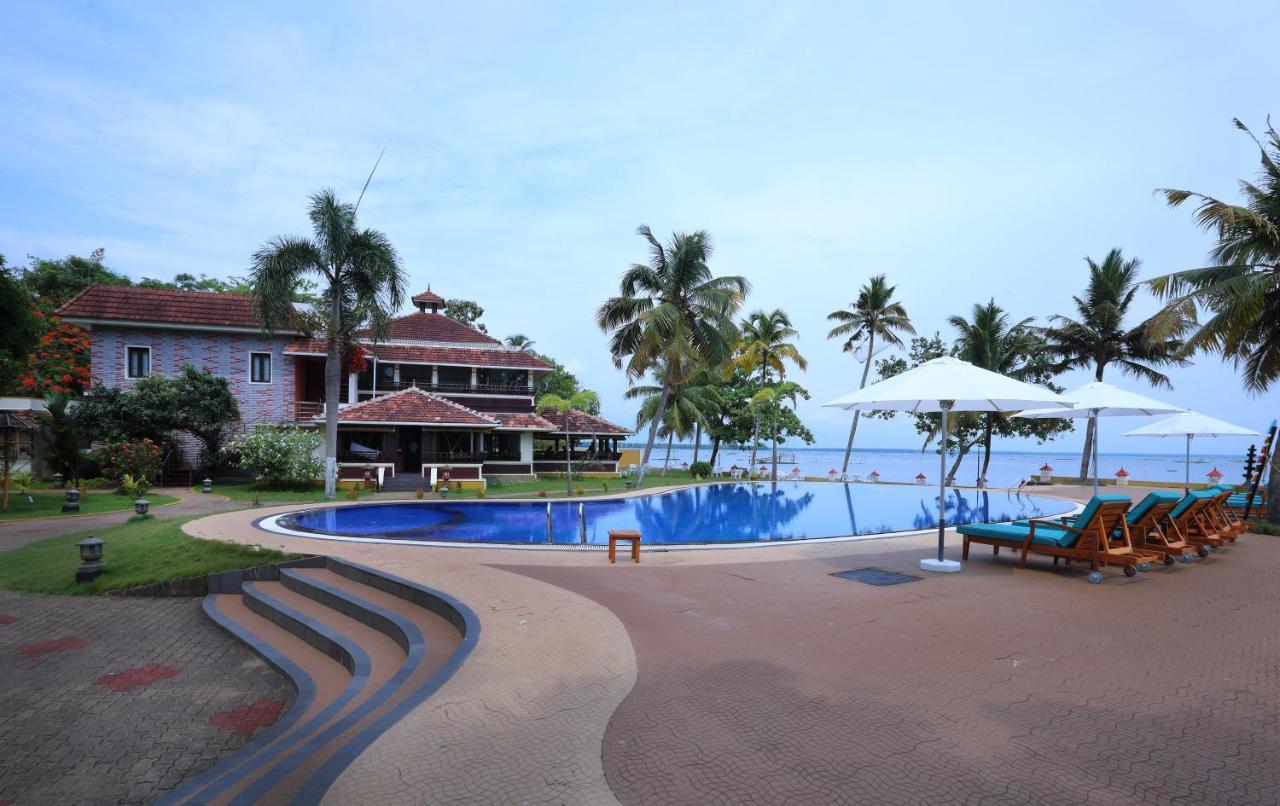 Hotel The World Backwaters, Alleppey Kumarakom Exterior foto