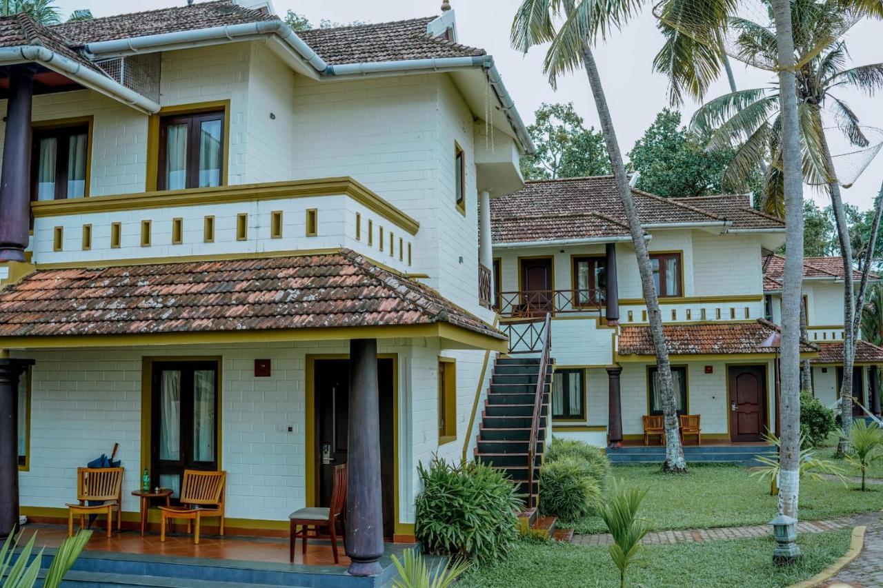 Hotel The World Backwaters, Alleppey Kumarakom Exterior foto